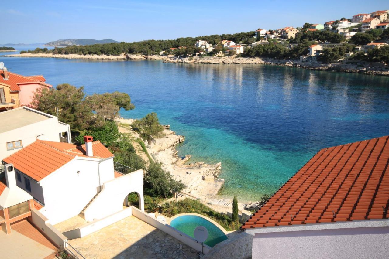 Apartments By The Sea Bilo, Primosten - 4191 מראה חיצוני תמונה